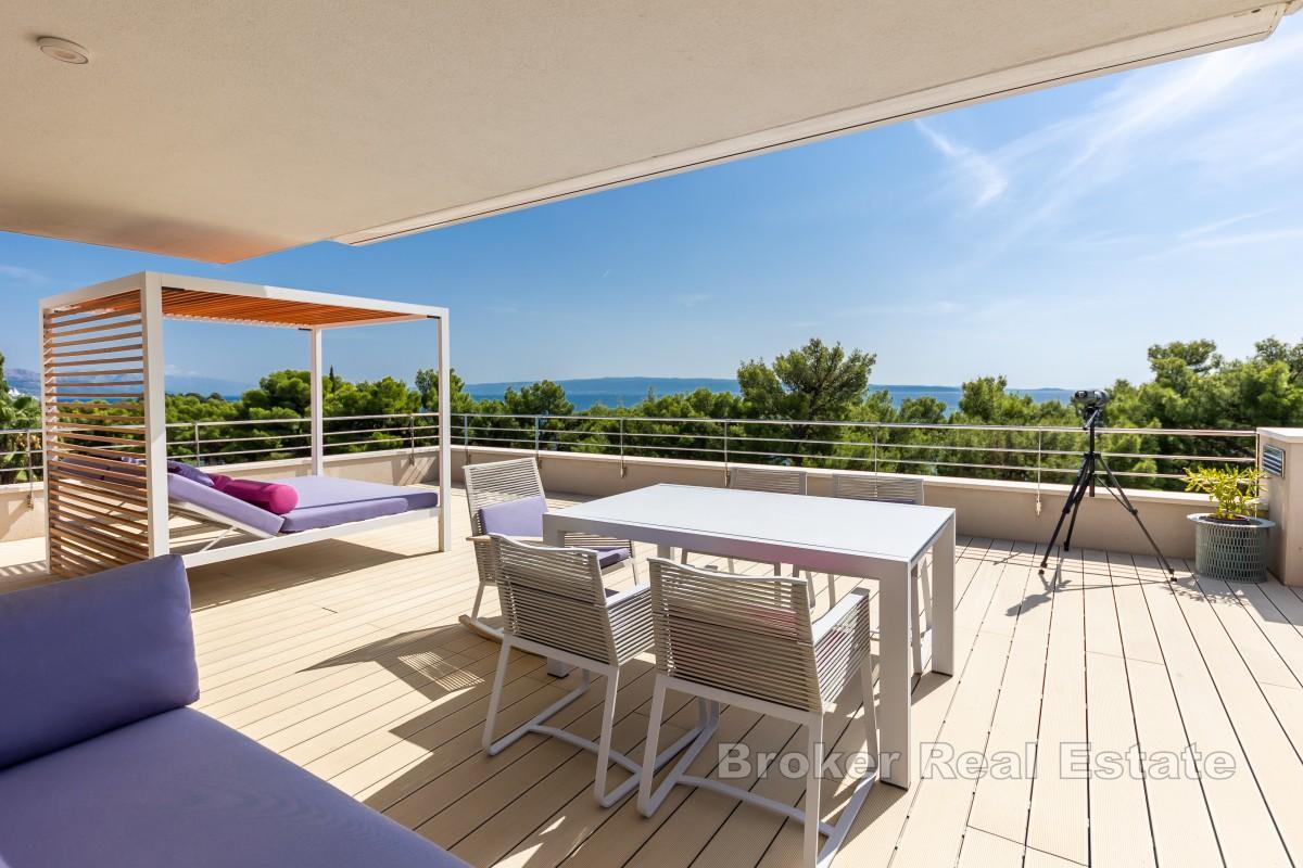 Luksuzna vila u elitnoj četvrti