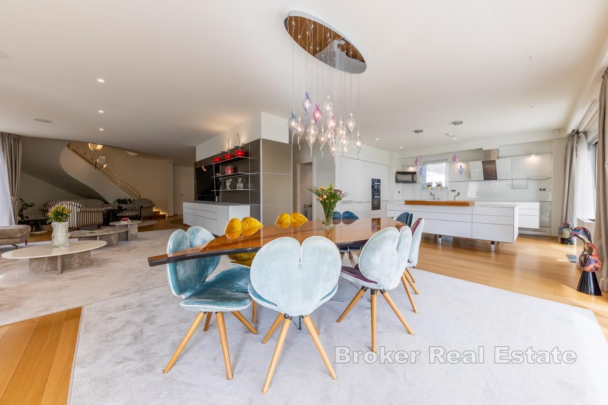 Luksuzna vila u elitnoj četvrti