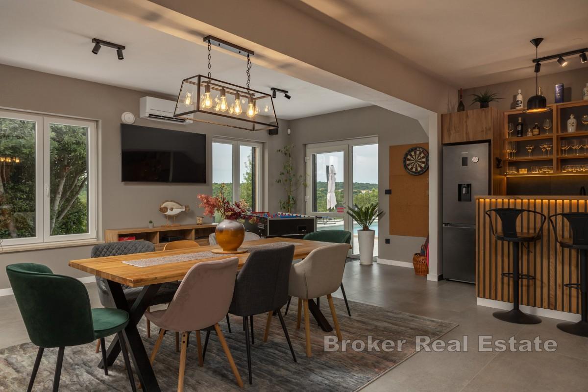 Villa med pool i hjärtat av naturen