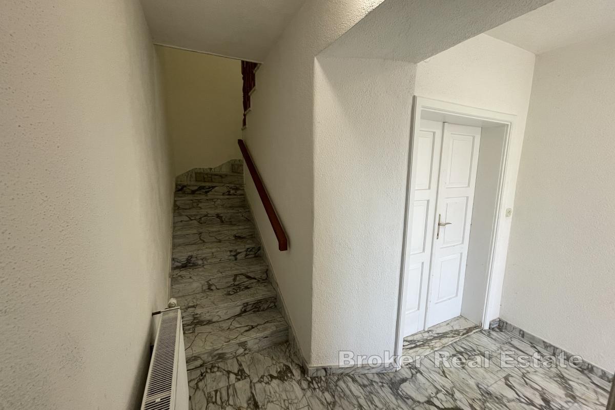 Fristående hus i två plan