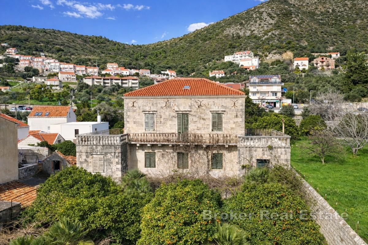 Jedinstvena nekretnina u prvom redu do mora