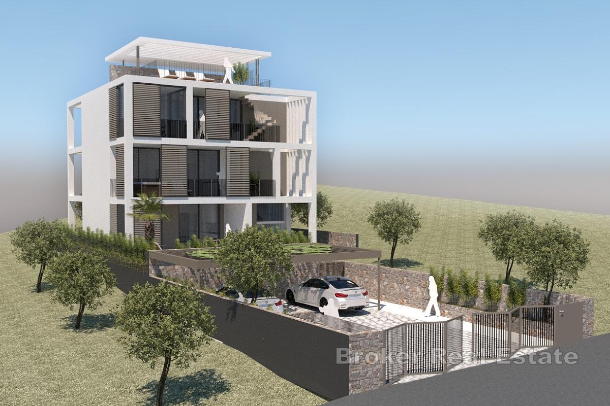 Moderne toroms leilighet med svømmebasseng