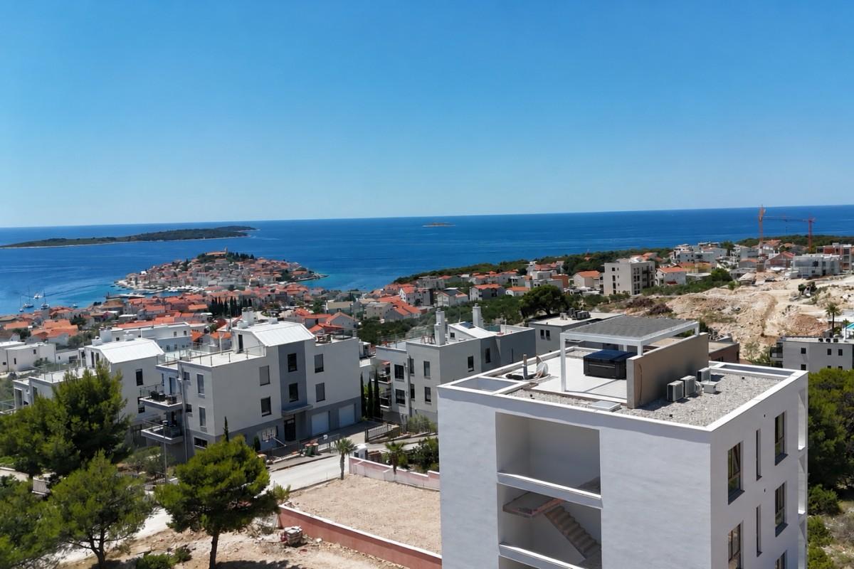 001-5473-30a-primosten-two-bedroom-apartment-with-pool-for-sale