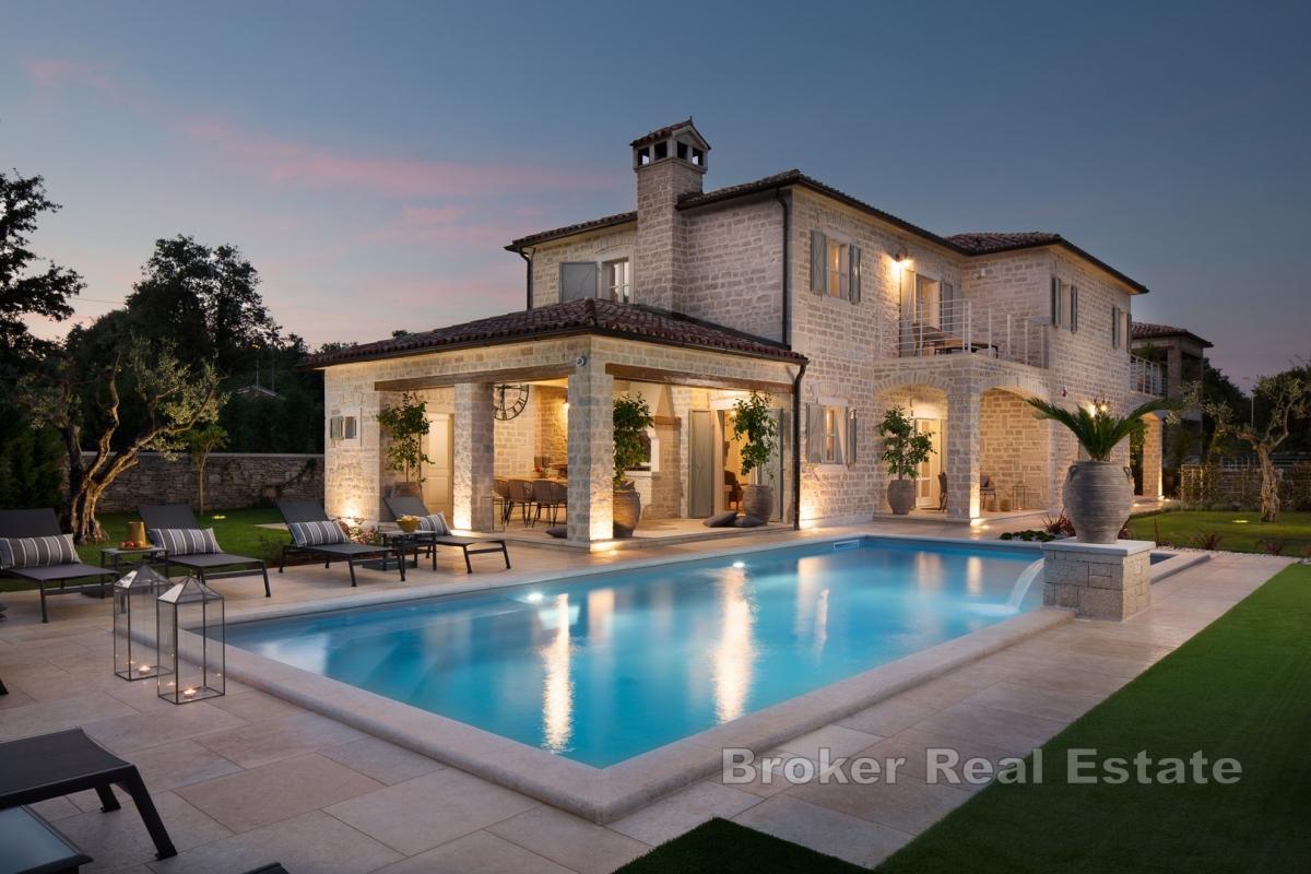 Magnifique villa rustique avec piscine