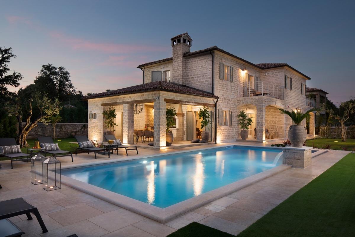 001-5478-30-Rovinj-Traditional-stone-villa-with-pool-for-sale