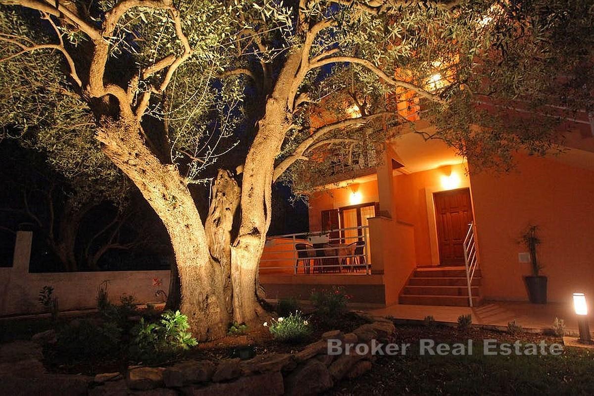 Palazzina vicino al mare