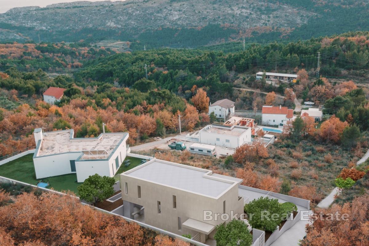 Zemljište sa građevinskom dozvolom i projektom