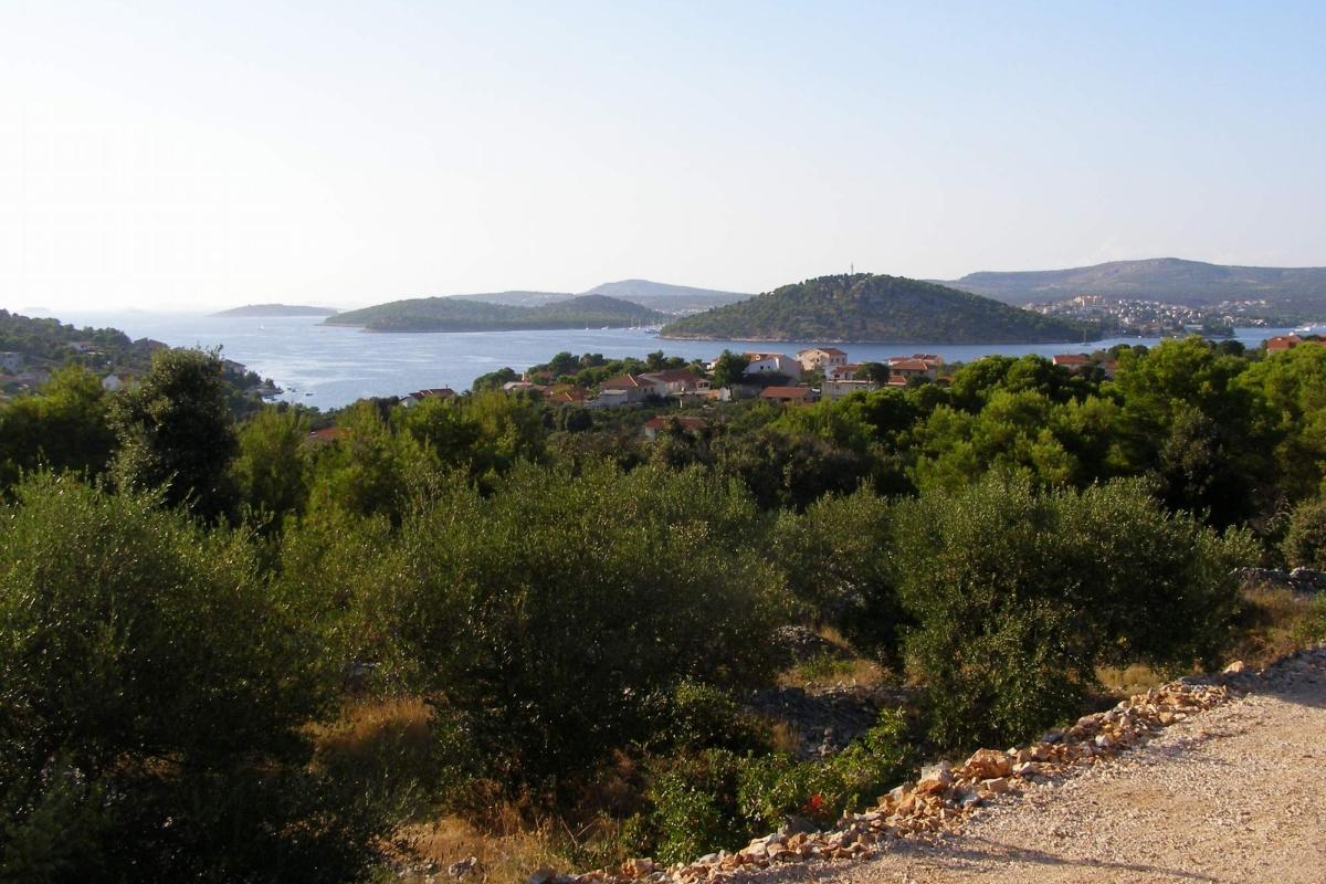 001-5513-30-Rogoznica-Agricultural-land-with-a-sea-view-for-sale