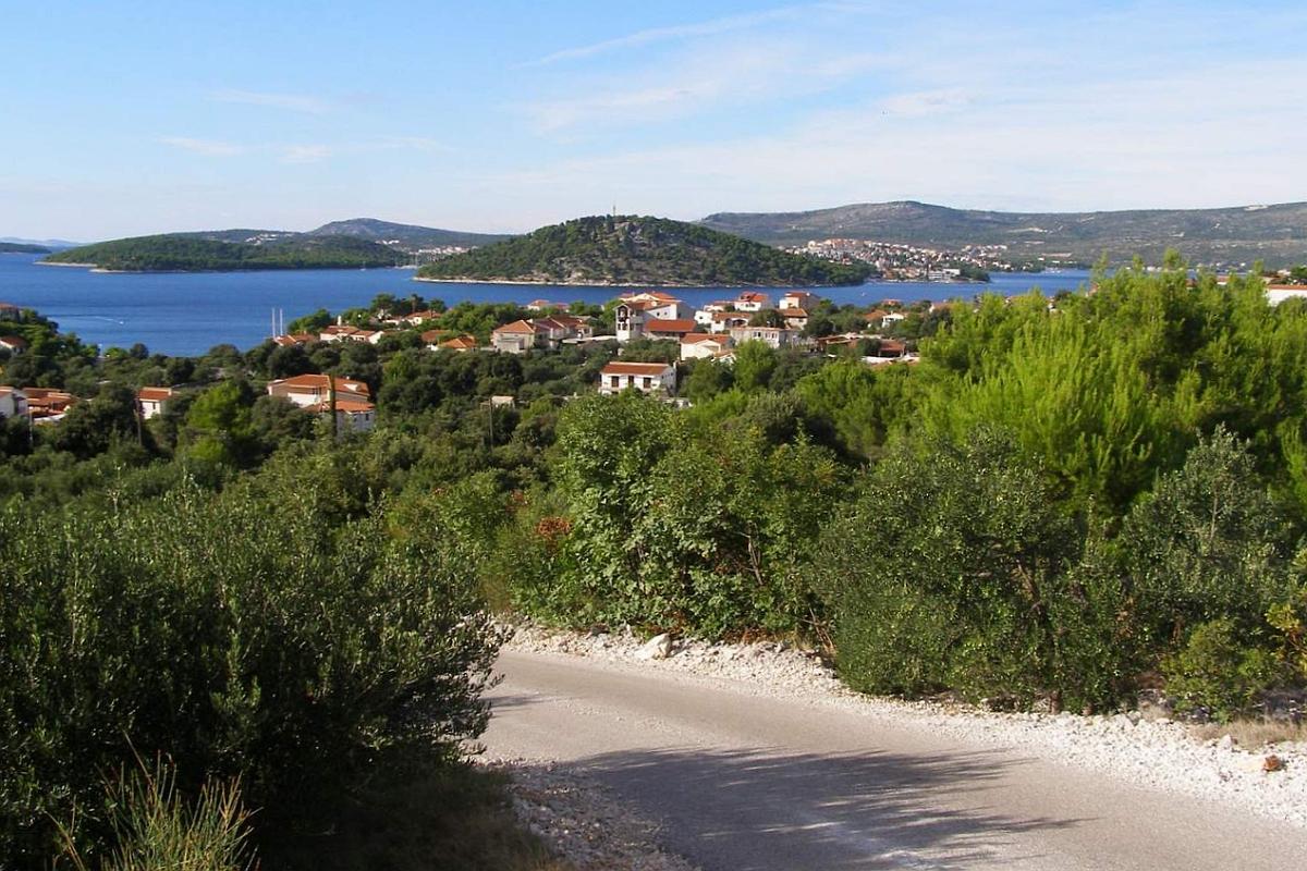 001-5514-30-Rogoznica-Agricultural-land-near-the-sea-for-sale