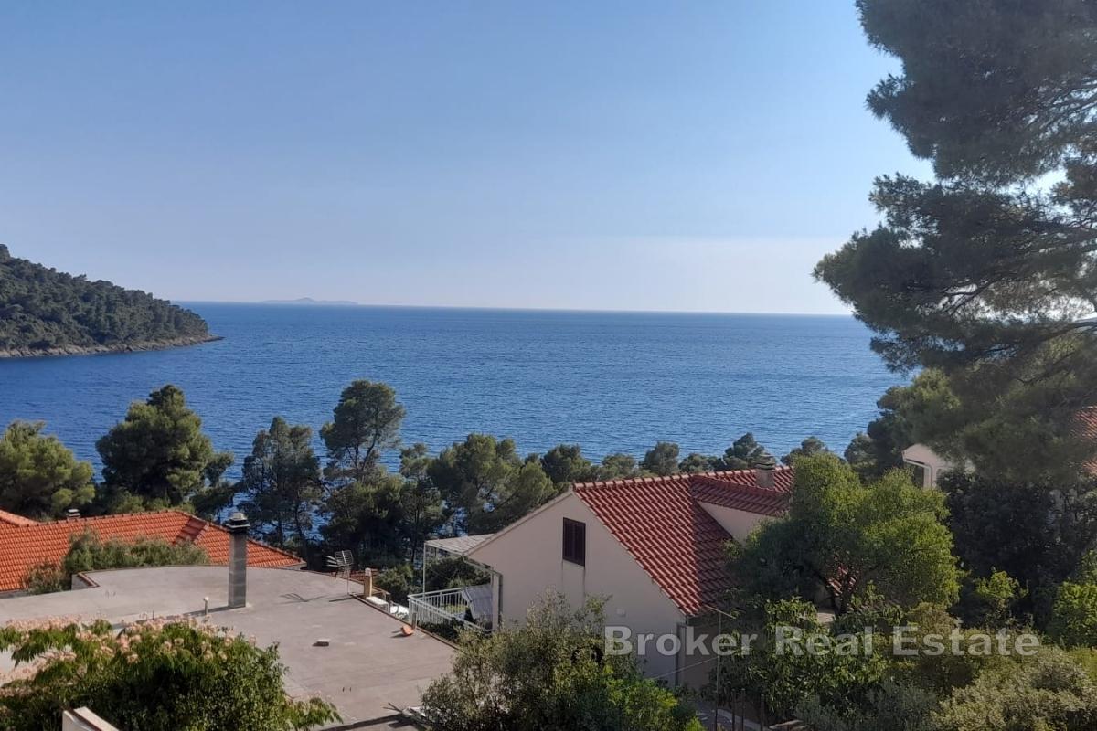 Terreno edificabile con vista mare