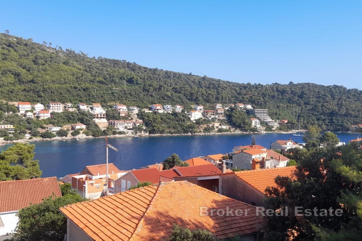 Terreno edificabile con vista mare