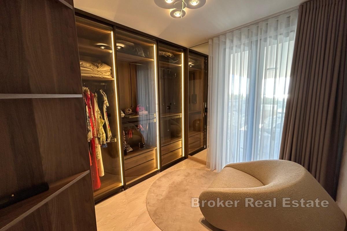 Luxusní apartmán u moře - kombinace elegance, pohodlí a středomořského životního stylu