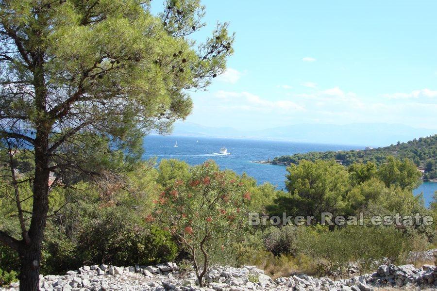 Building land with sea view