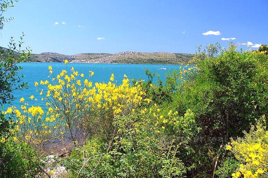 Agricultural land, for sale