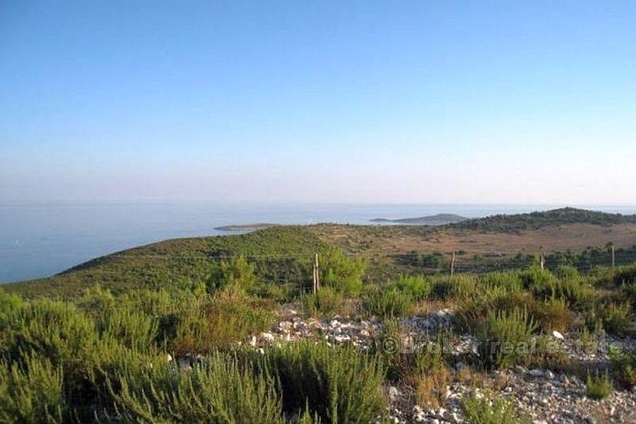 Poljoprivredno zemljište za prodaju