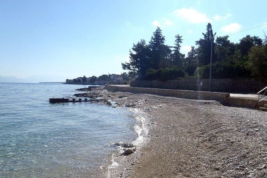 Building land, for sale