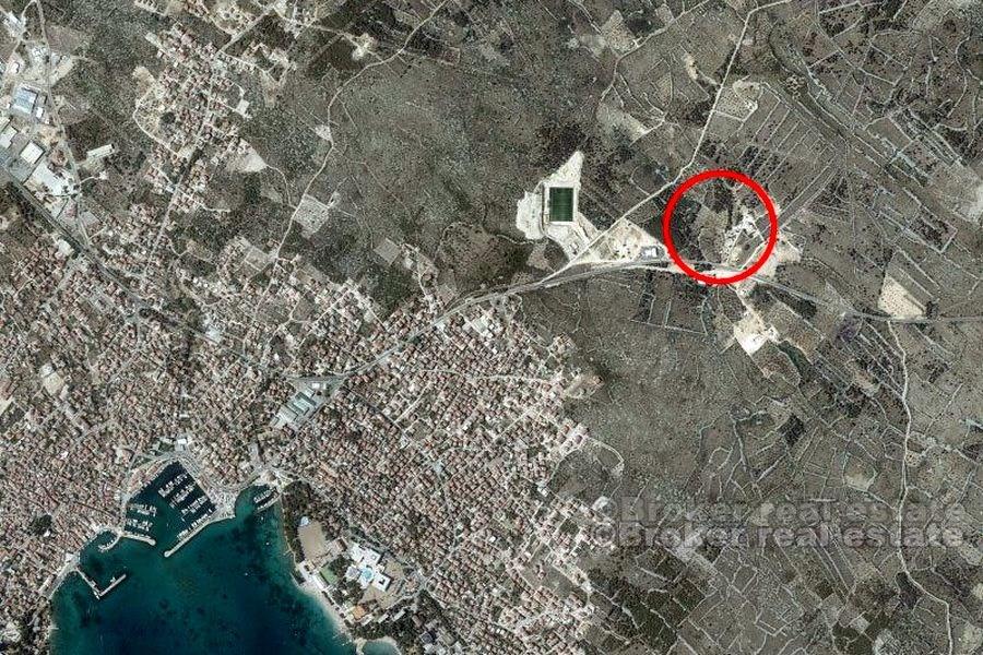 Building land, for sale