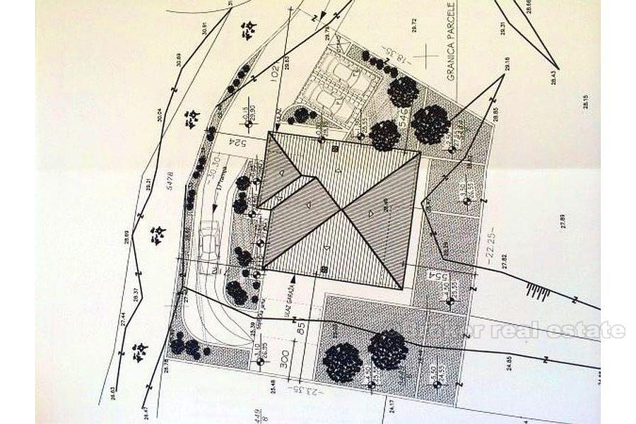Building land, for sale