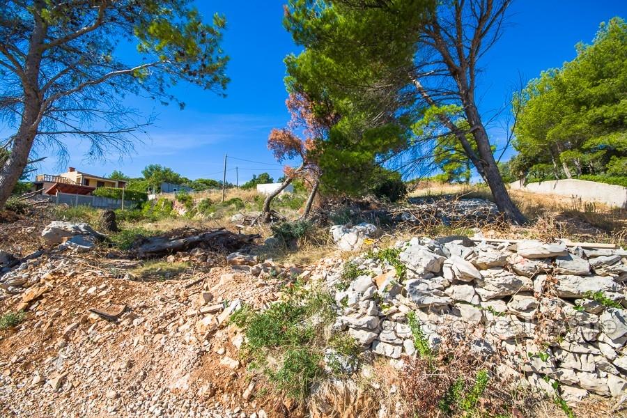 Building land, for sale