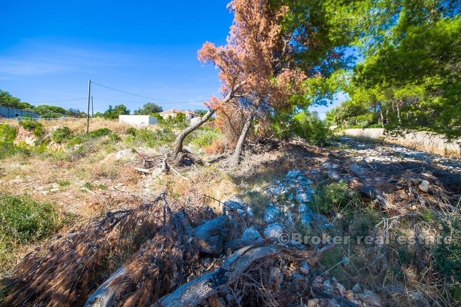 Building land, for sale