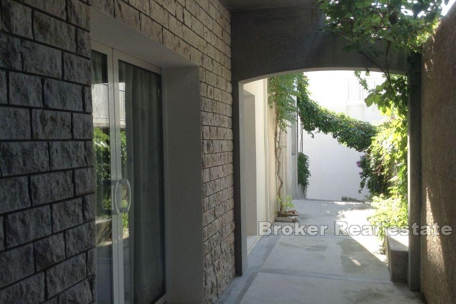 Apartmánový dům v blízkosti moře