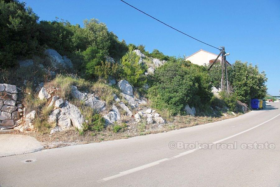 Building land, for sale