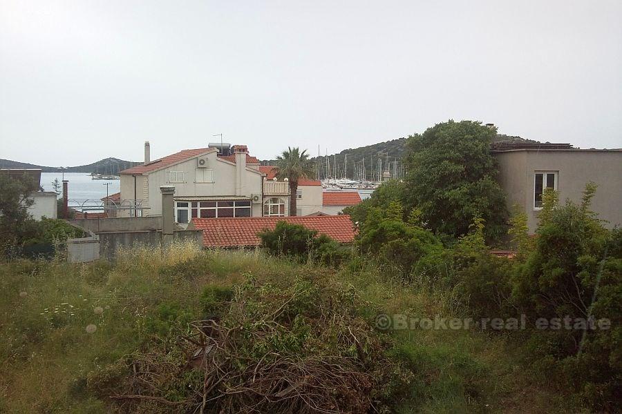 Building land, for sale