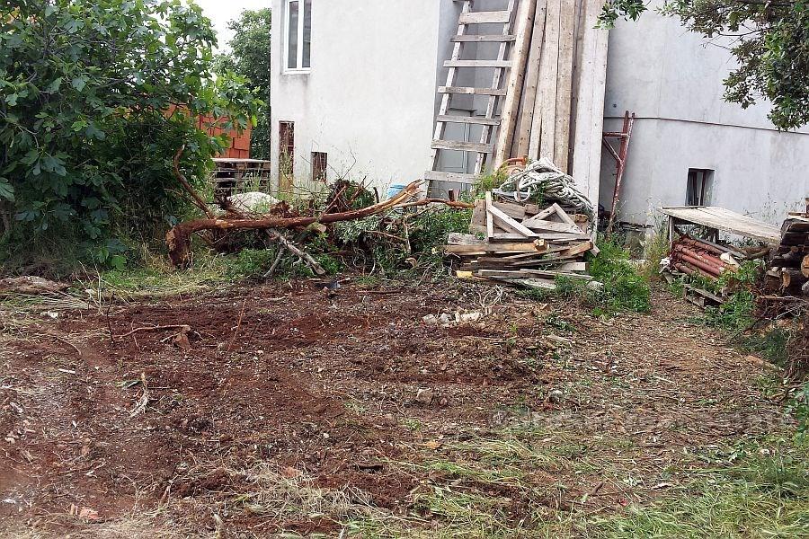 Prodaje se građevinsko zemljište