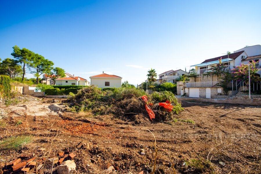 Building plot with sea view, for sale