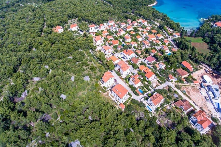 Attraente appezzamento di terreno per la costruzione di 4 ville