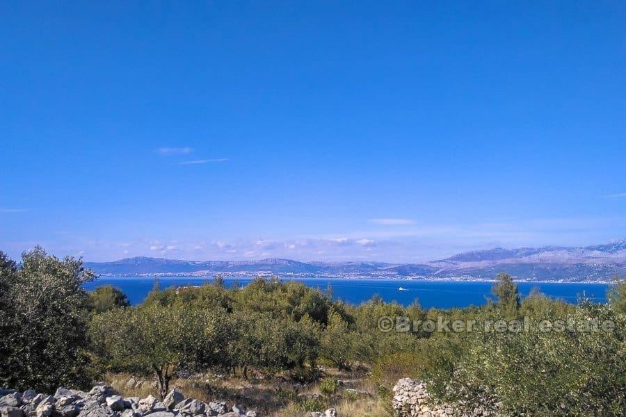 Attraktivt tomt for bygging av 4 villaer, til salgs