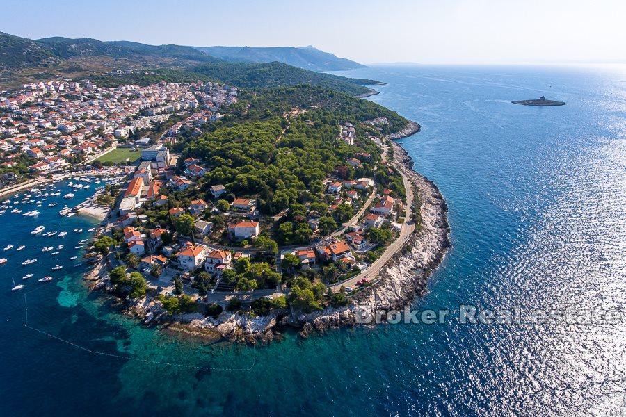 Terrain constructible avec vue sur la mer