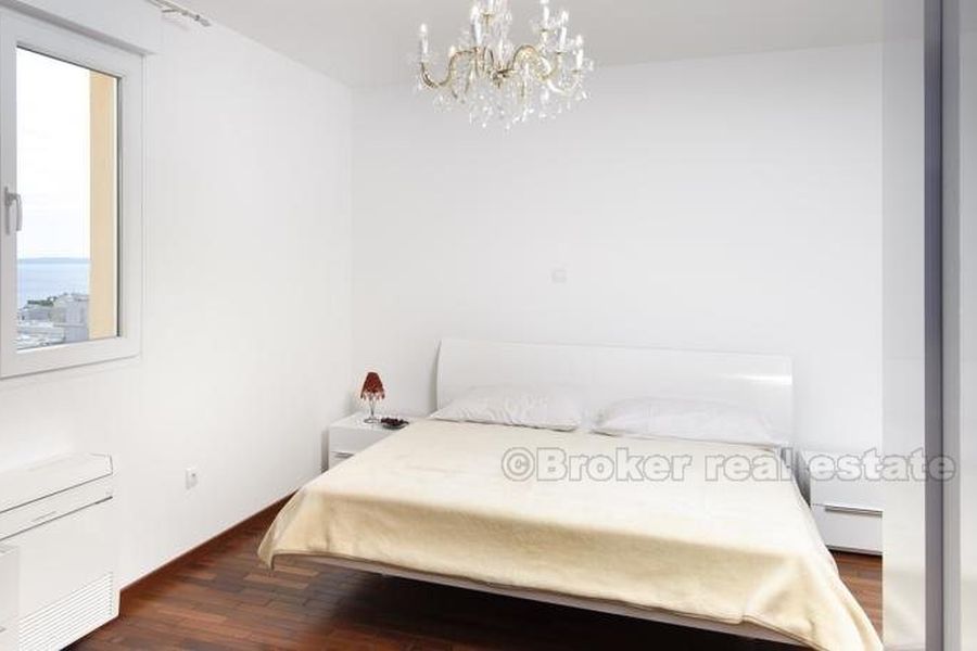 10 4540 30 Split Pazdigrad apartment for rent