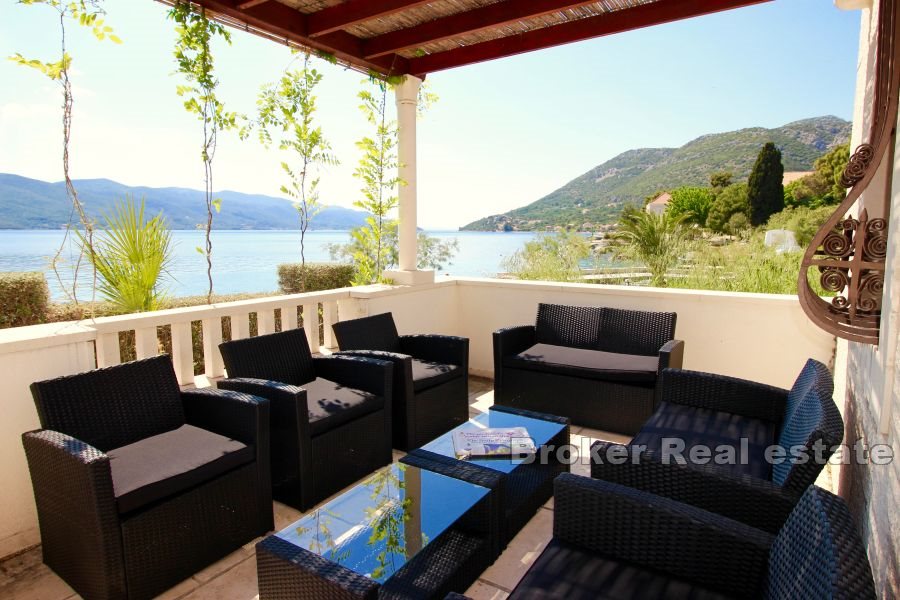 004 3968 30 detached private residence Peljesac for sale