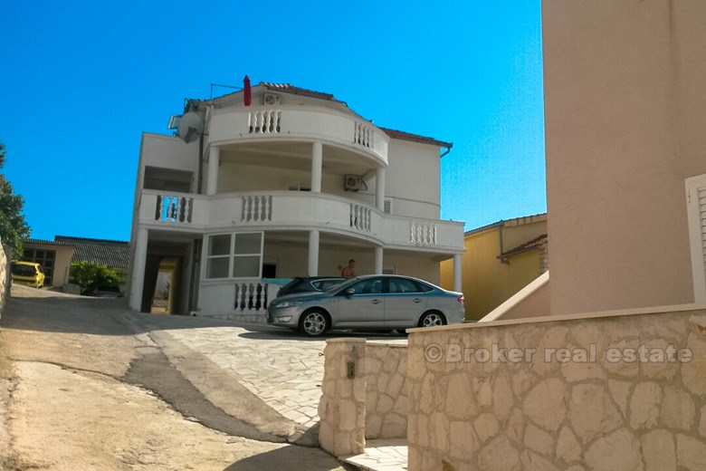 09 4710 30 Rogoznica house for sale sea view