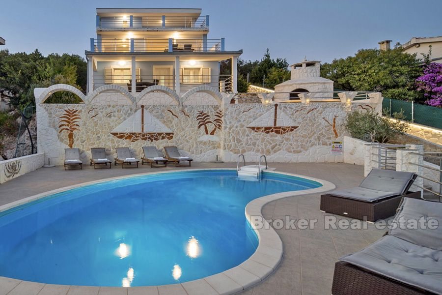 002 4515 30 trogir villa with swimming pool for sale