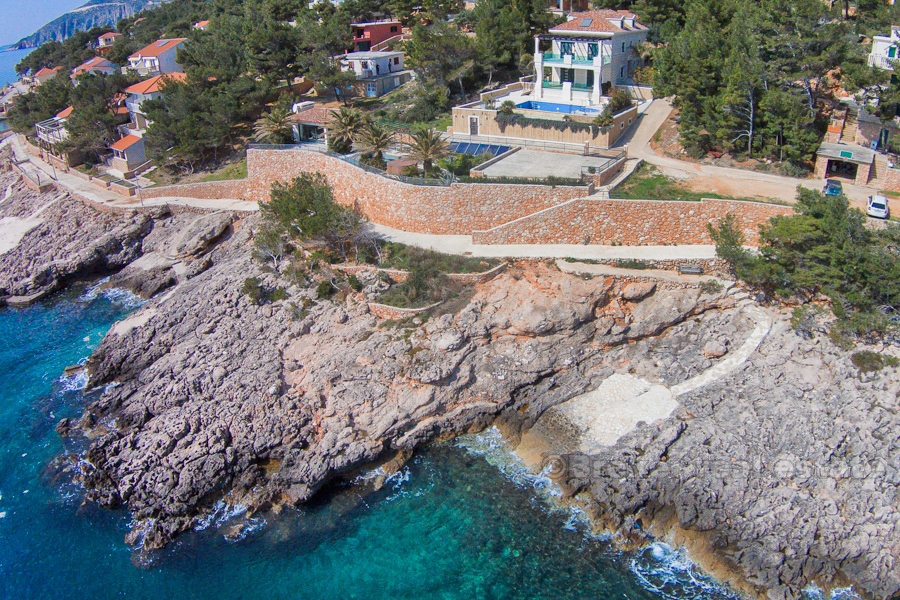 03 2011 13 Hvar House waterfront swimming pool for sale