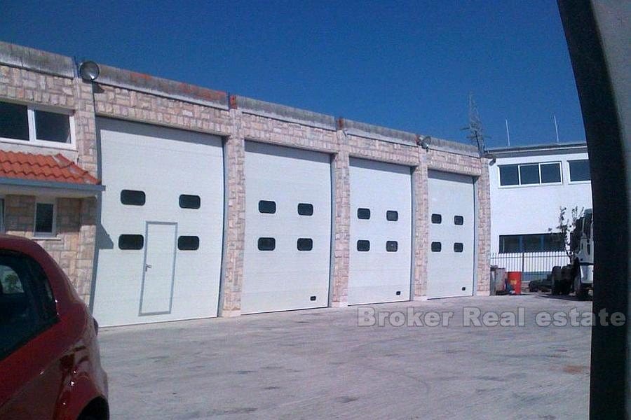 008 2016 227 solin business space for rent