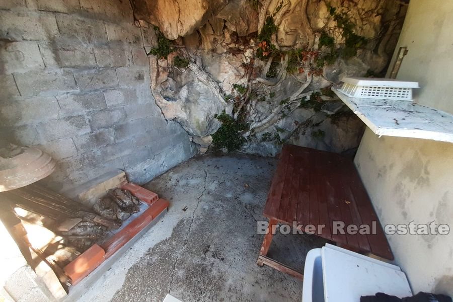 012 2016 257 near omis dalmatian stone house for sale