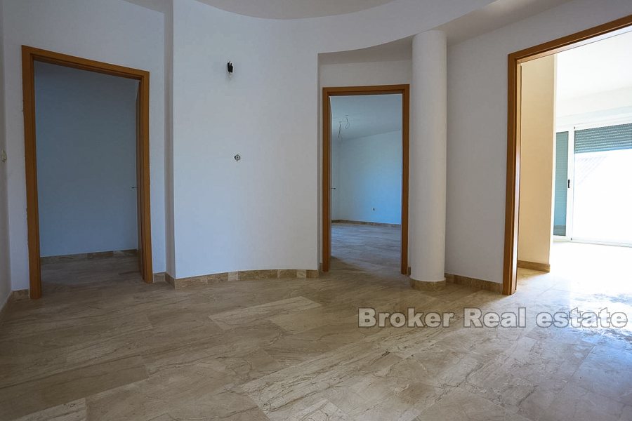 015 2019 29 rogoznica apartment house with pool for sale