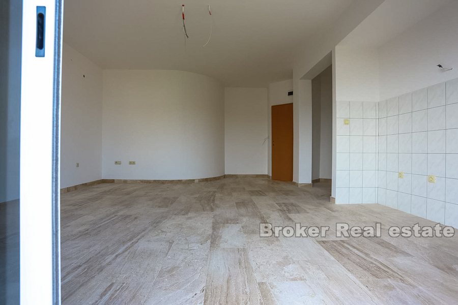 016 2019 29 rogoznica apartment house with pool for sale