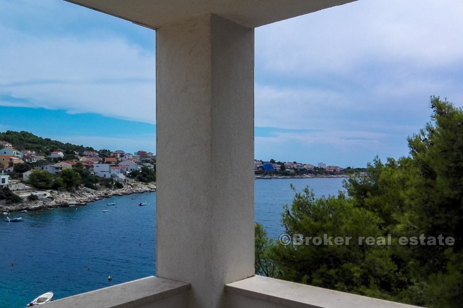 03 4818 30 Rogoznica house sea view for sale