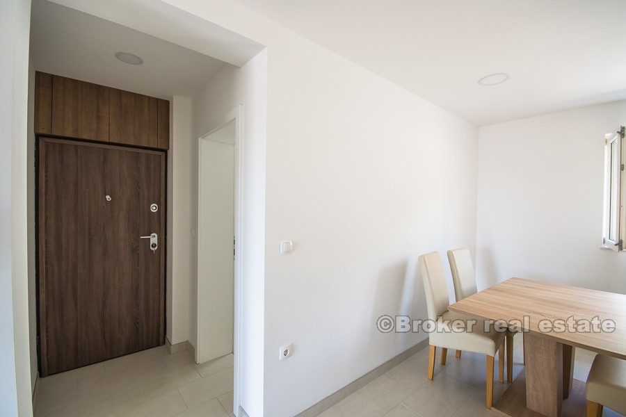 06 4823 30 Makarska duplex apartment sea view for sale