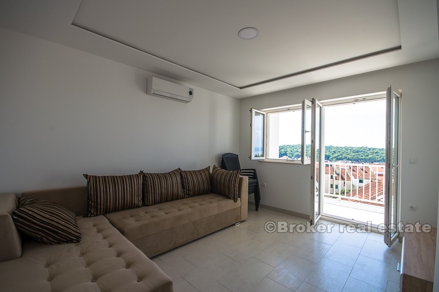 11 4823 30 Makarska duplex apartment sea view for sale