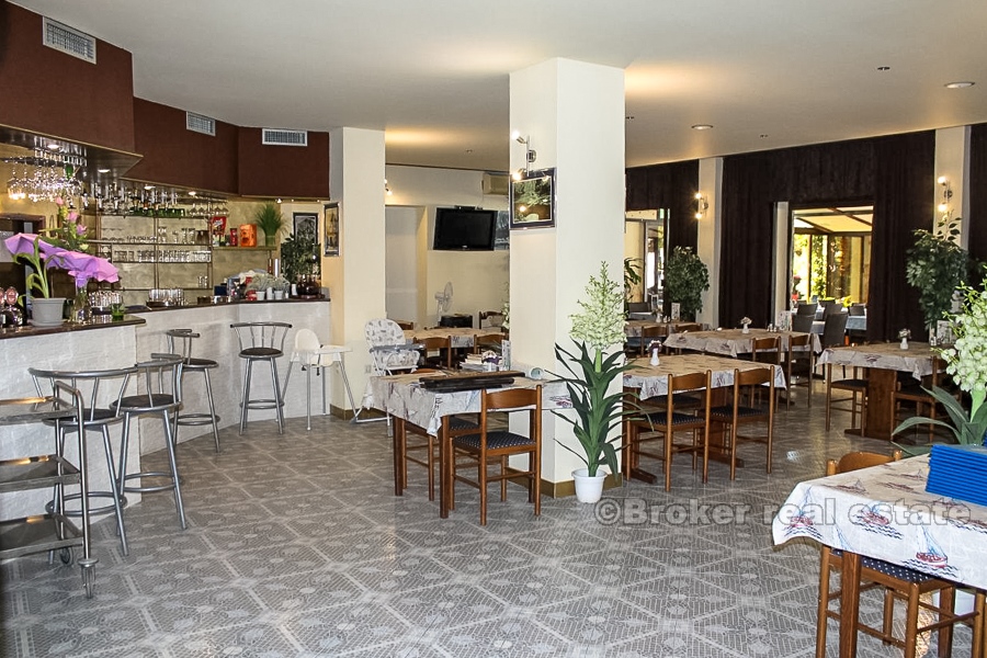 13 2016 299 Omis hotel for sale