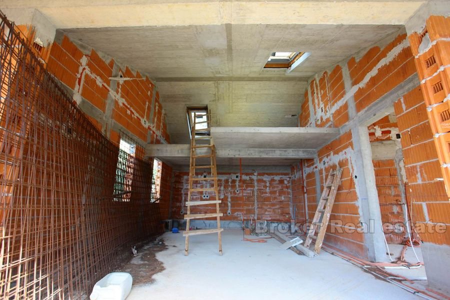 009 2019 46 omis riviera unfinished house for sale