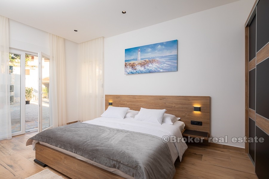 13 2022 160 Trogir area villa by the sea for sale