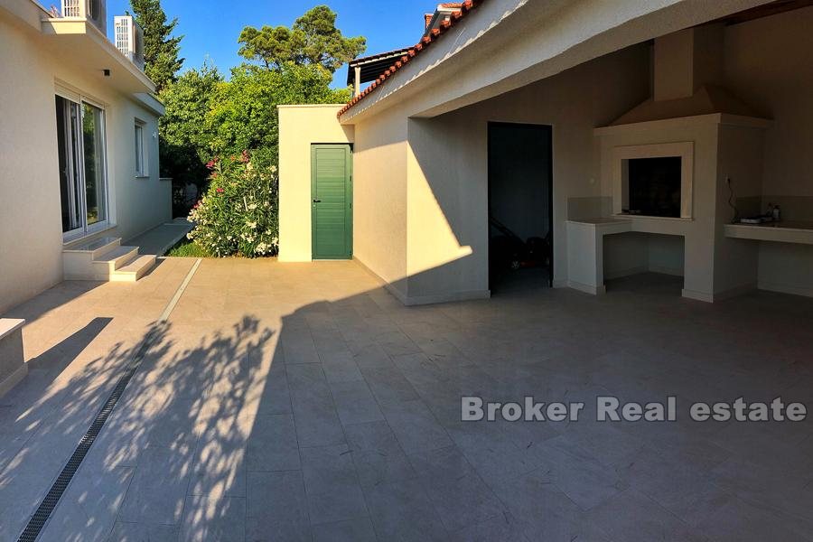 007 2022 149 Brac villa first row to the sea for sale