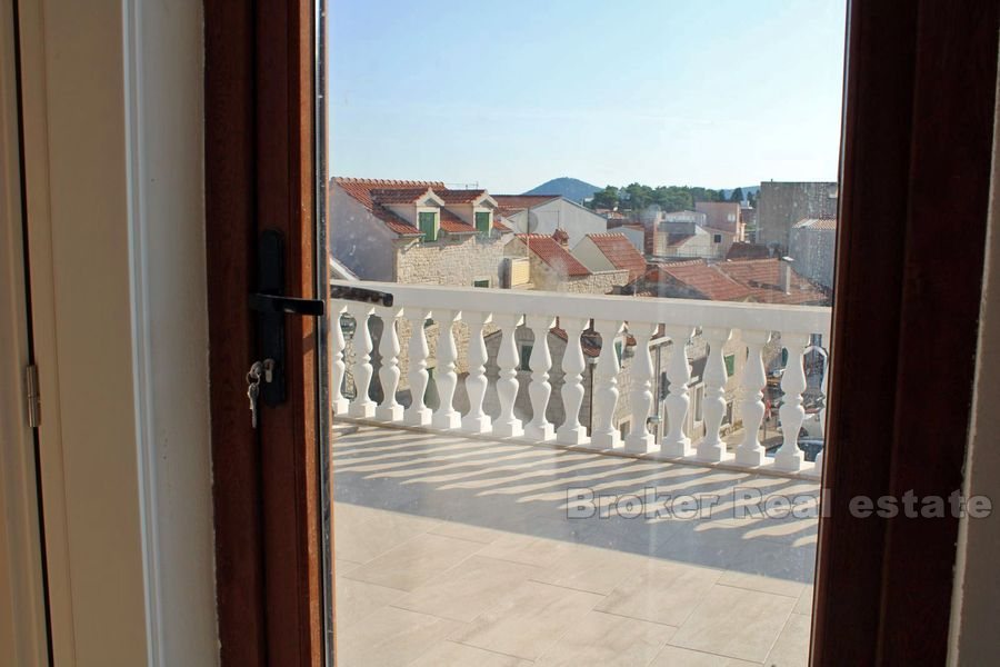 004 2021 208 vodice renovated stone house for sale