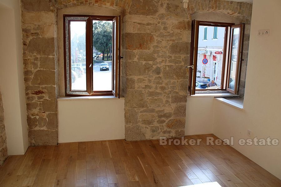 009 2021 208 vodice renovated stone house for sale